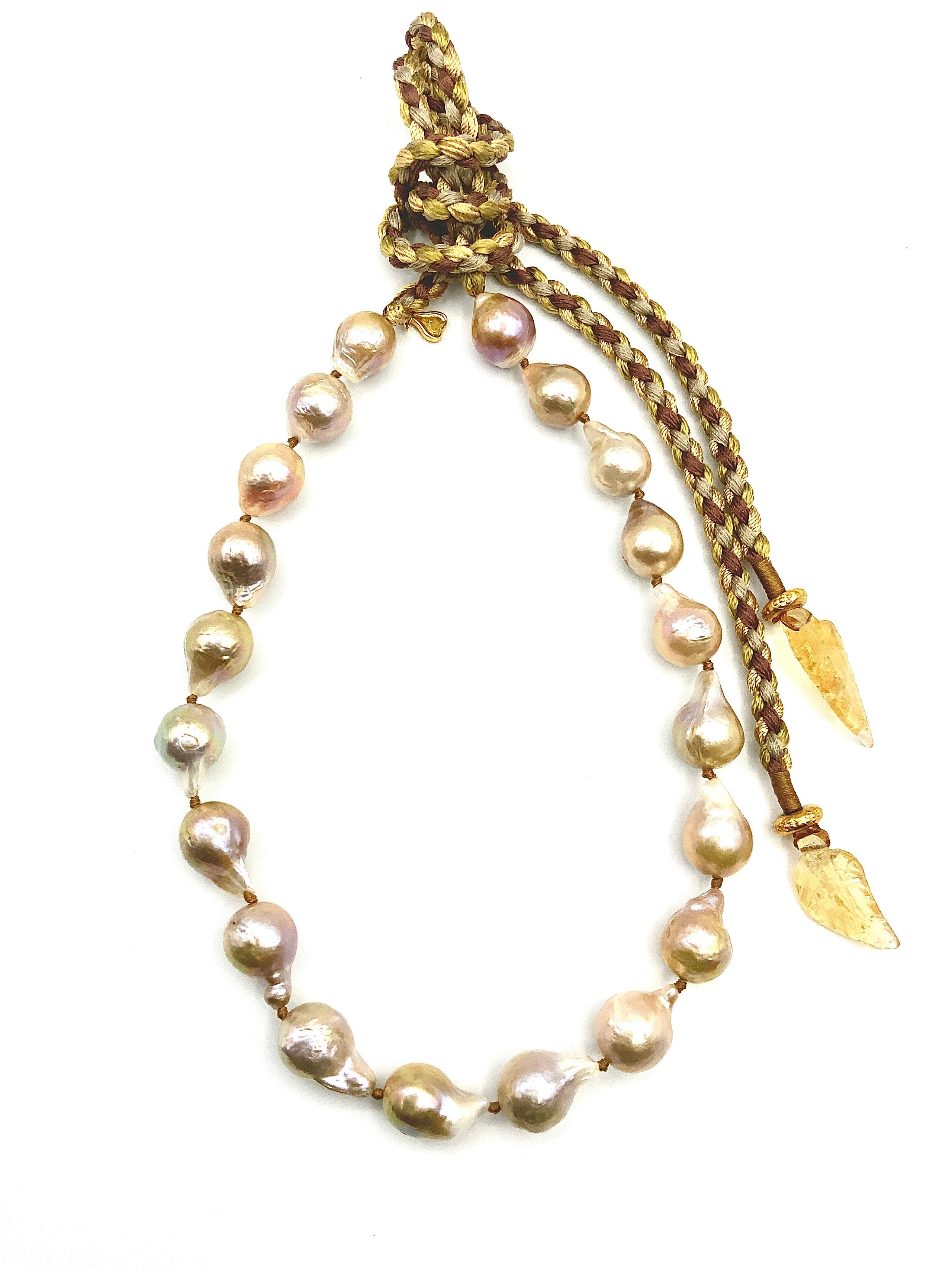 Classic Pera Pearls