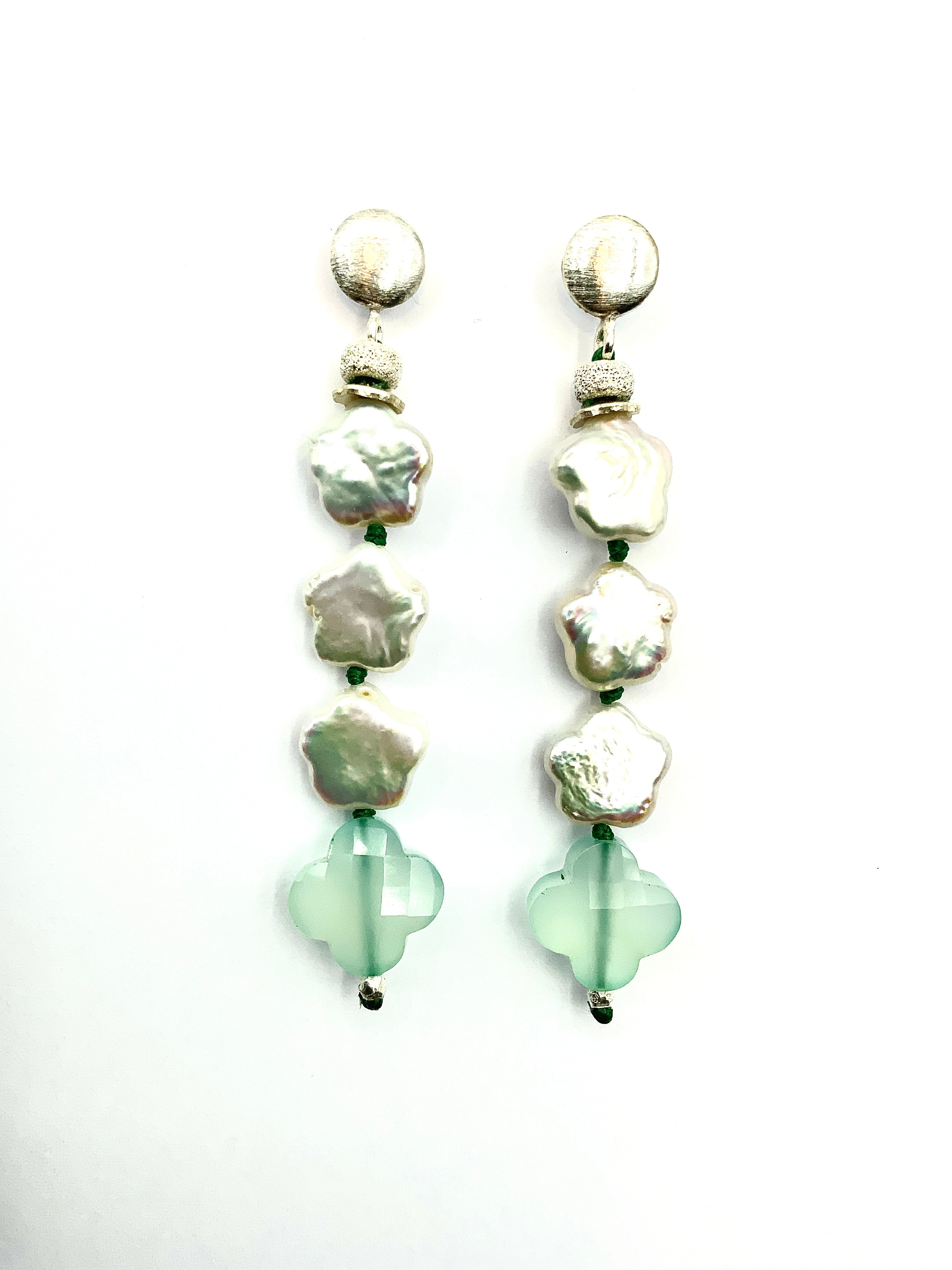 # 45 White Star Pearls & Green Amethyst & Rose Quartz Drops
