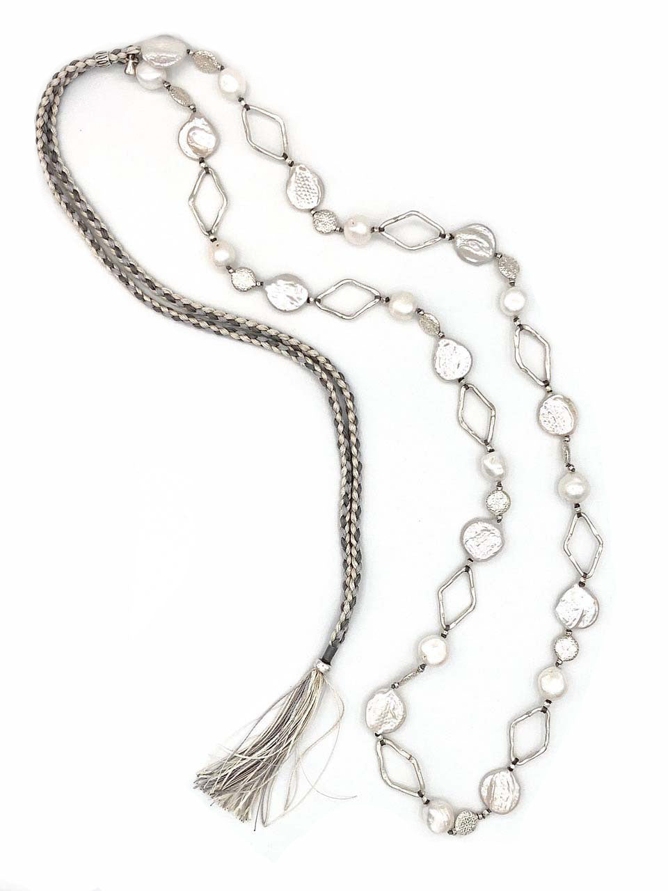 # 43 Silver Rhombus necklace